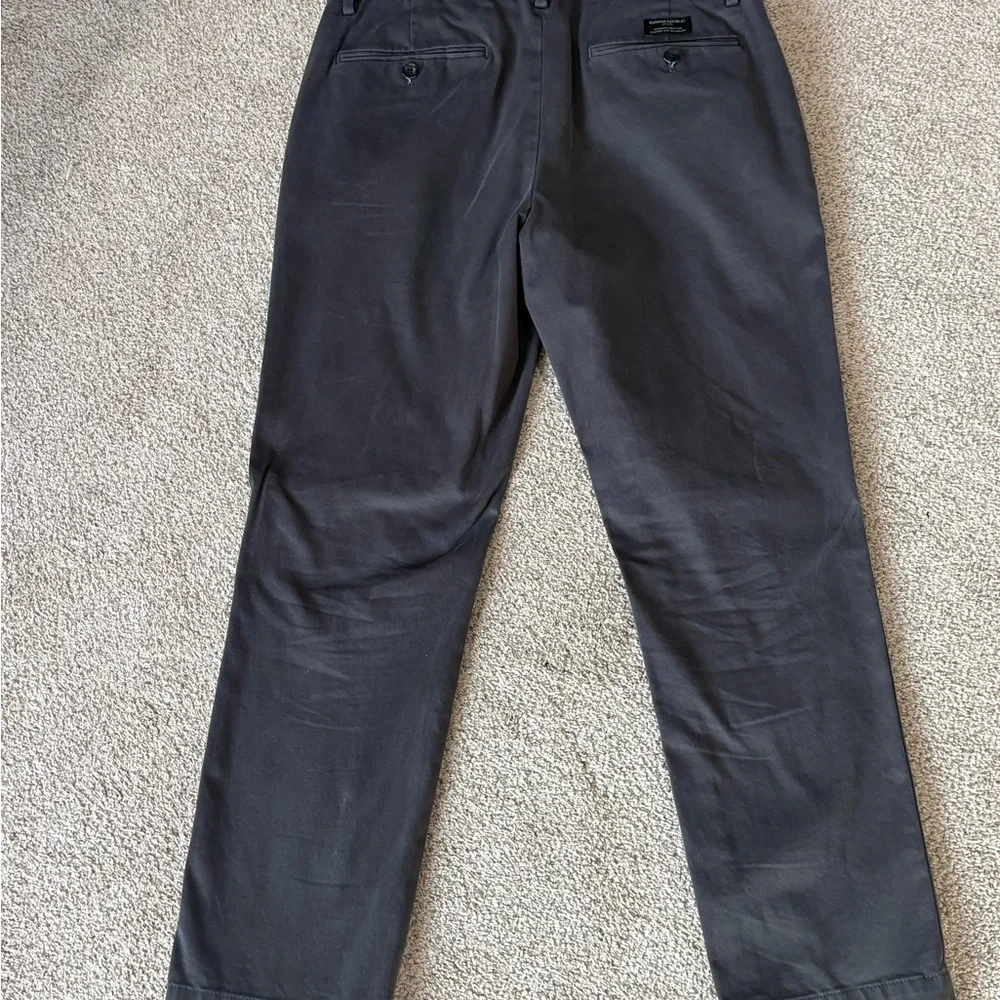 Banana Republic Men's Aiden Chino Charcoal Gray Dress Pants Men’s Size 32 X 30